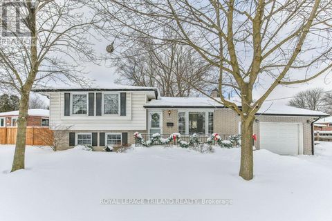 7 HAMBER COURT London East (East O) ON N5W1R4