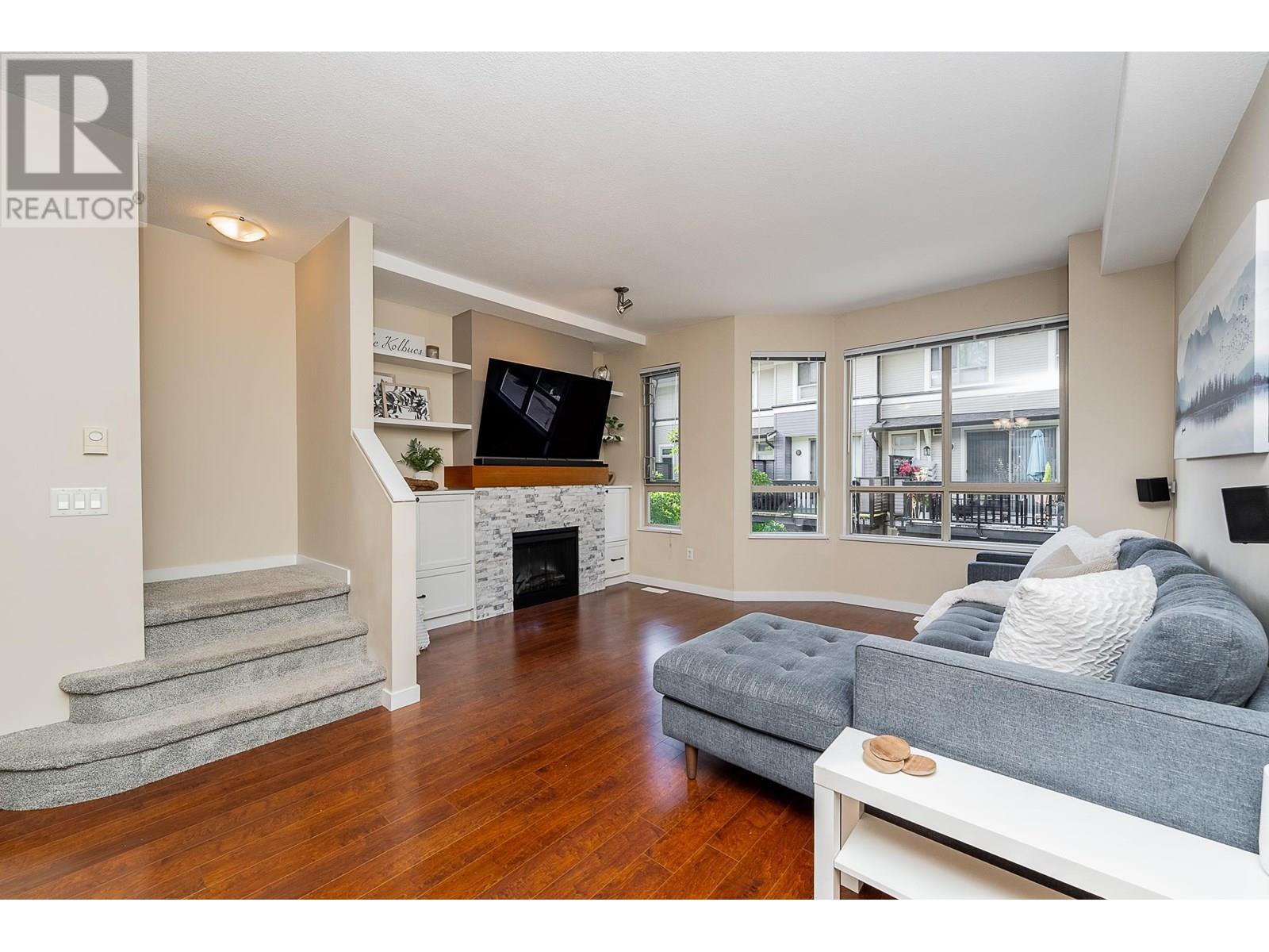 17 100 KLAHANIE DRIVE