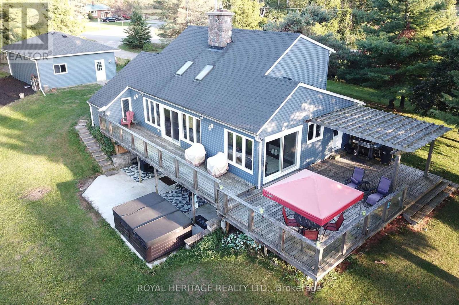 9976 COMMUNITY CENTRE ROAD