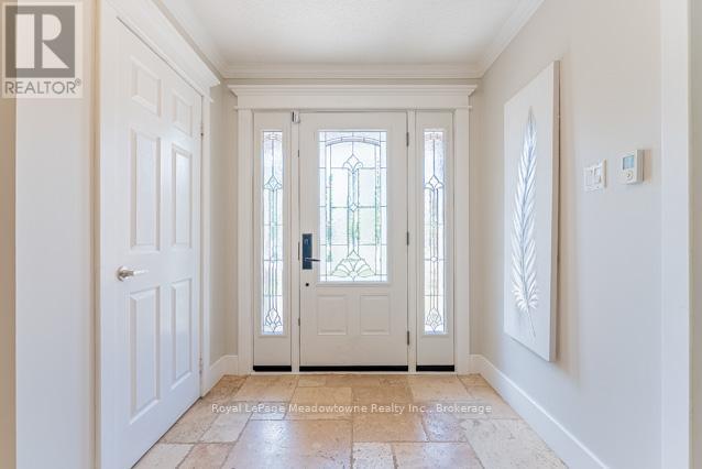 518 GRAND RIDGE DRIVE