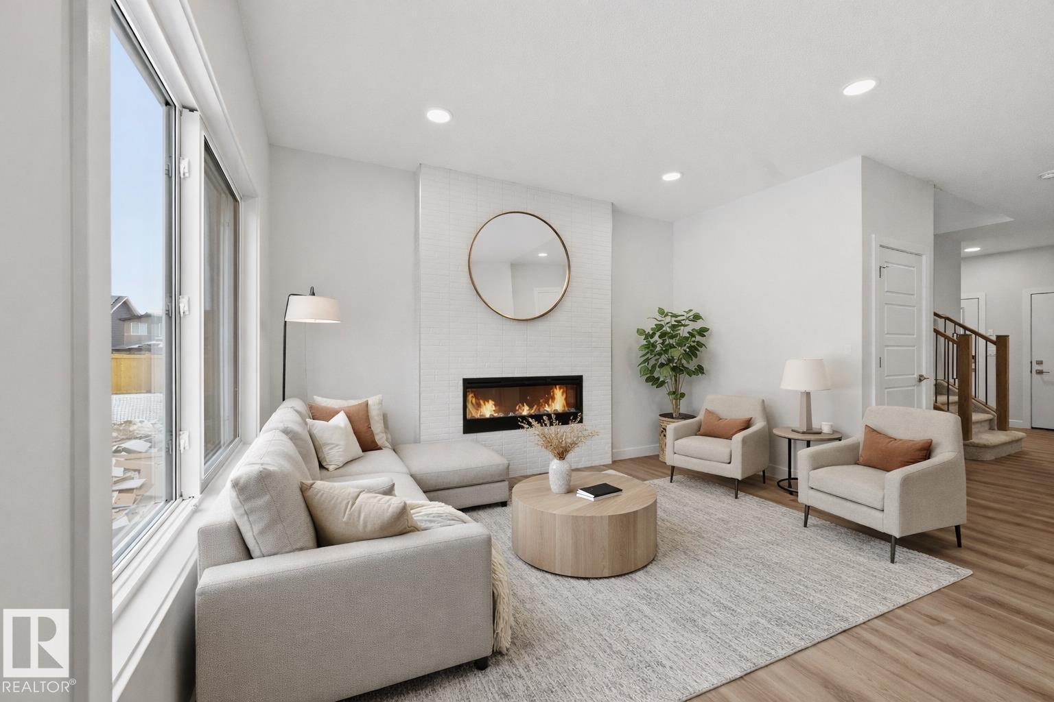 3212 DIXON WY SW