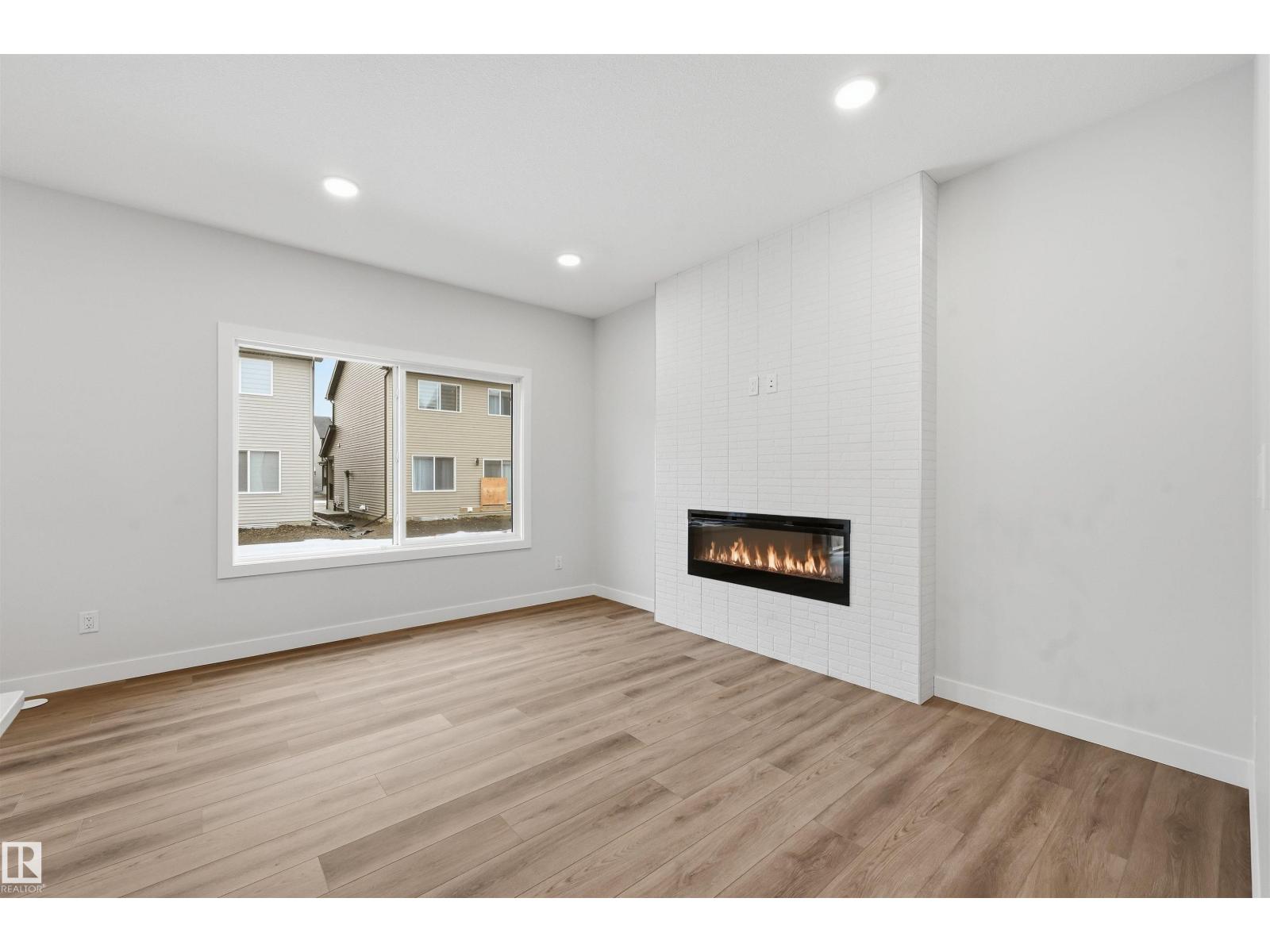 3212 DIXON WY SW