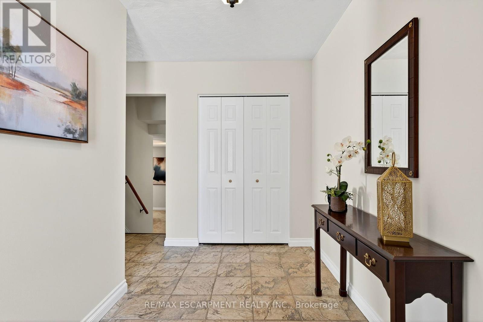 150 SOLOMON CRESCENT