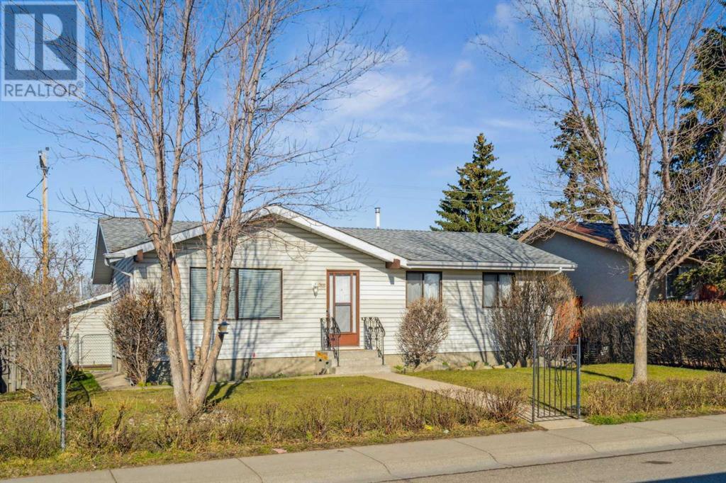 315 Maitland Hill NE