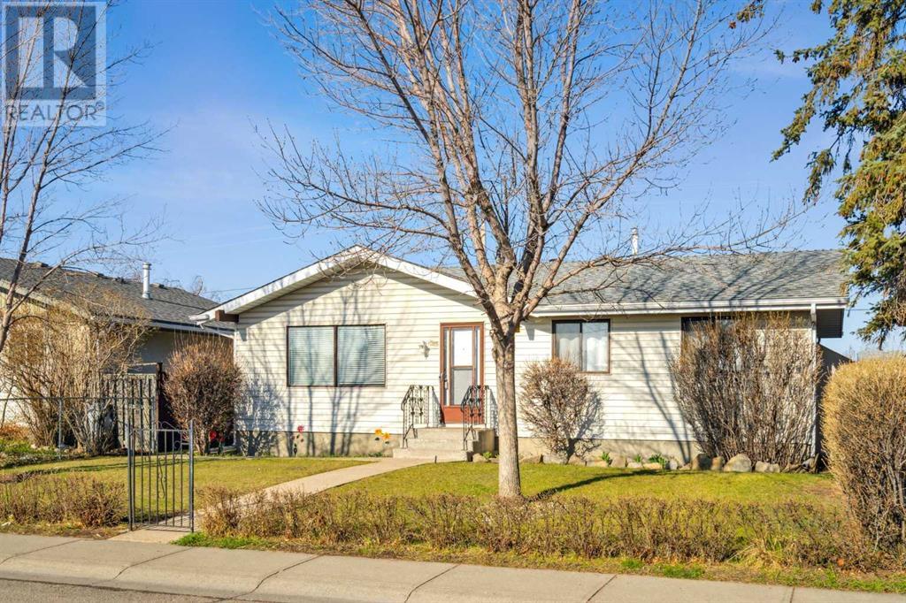 315 Maitland Hill NE