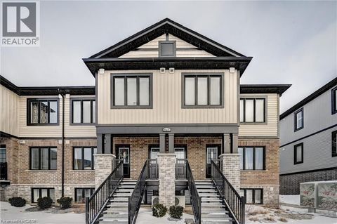 160 ROCHEFORT Street Unit# E5 Kitchener ON N2R1V5