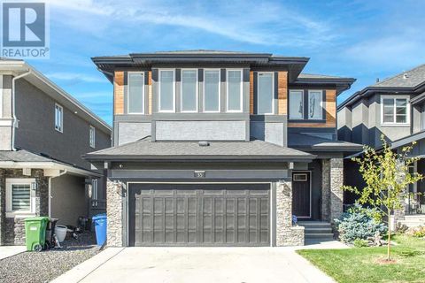 35 Aspen Summit Mount SW Calgary AB T3H0V8