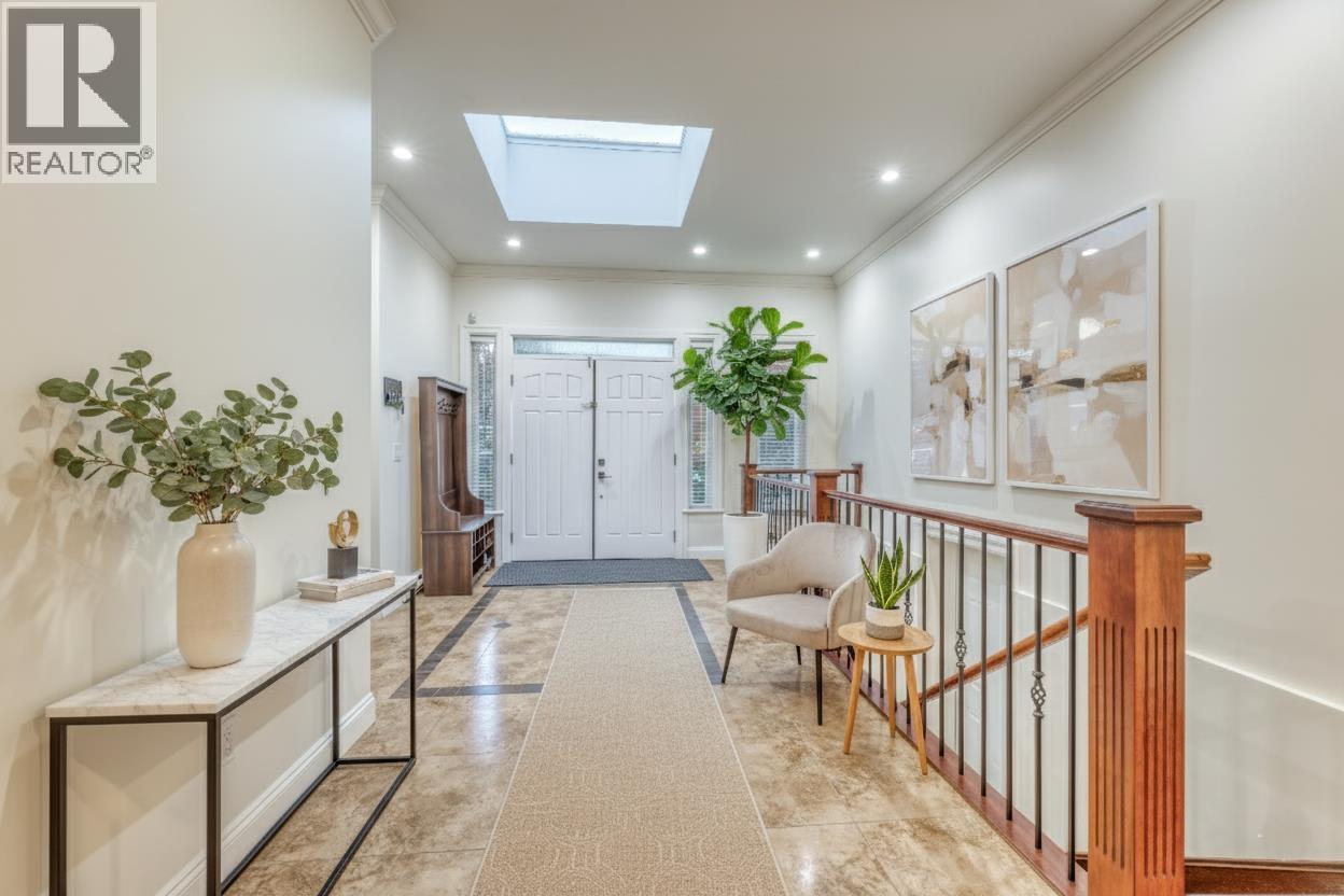 1041 PROSPECT AVENUE