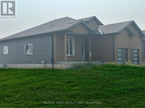 215 FORLER STREET West Grey ON N0G2M0