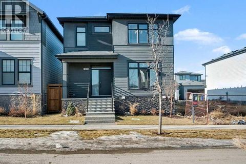 123 Treeline View SW Calgary AB T2Y0V4
