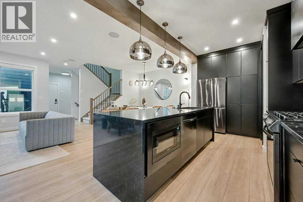 123 Treeline View SW