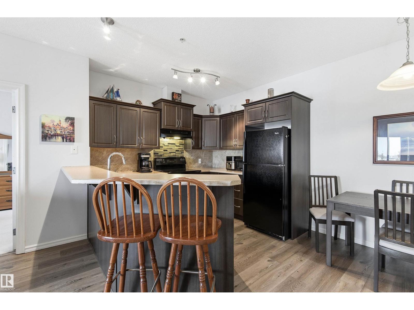 #313 263 MACEWAN RD SW