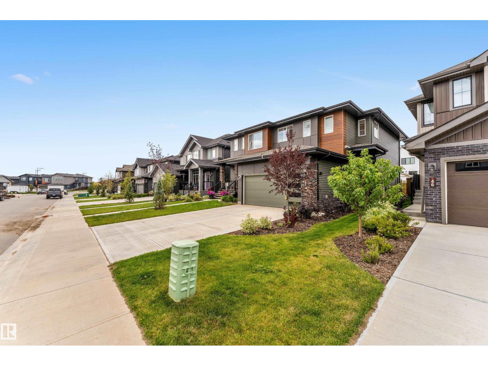 42 CERBAT CRESCENT CR