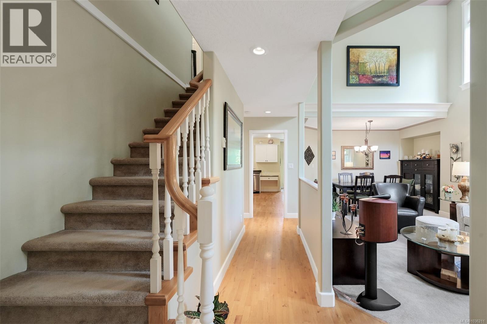 1143 Fern Ridge Dr