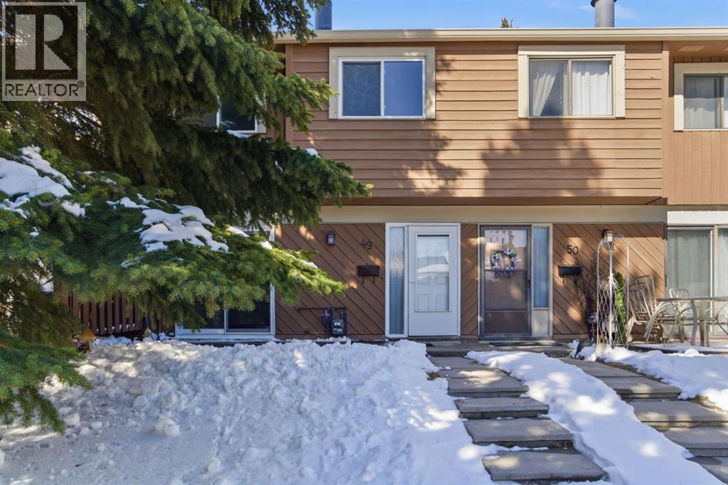 49, 4940 39 Avenue SW