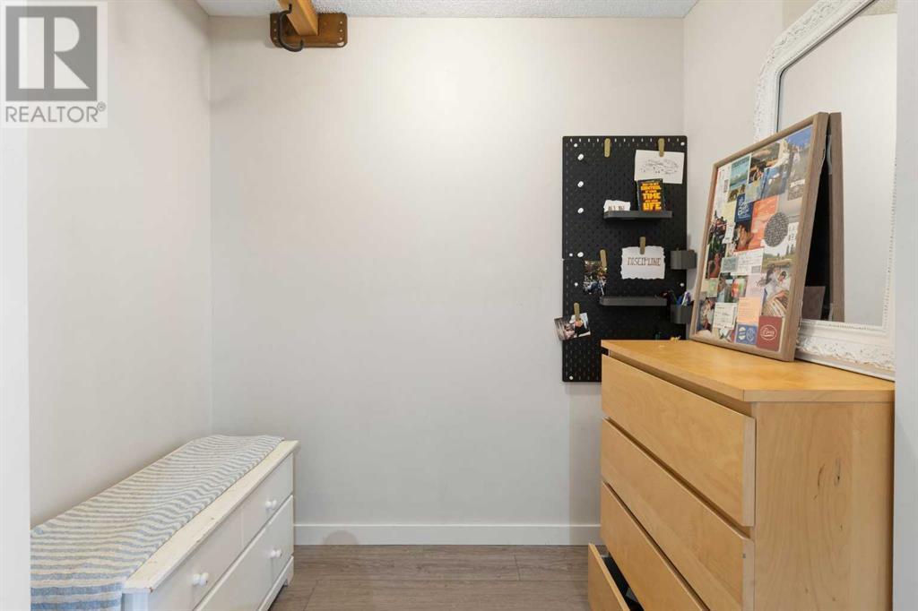 129, 22 Richard Place SW