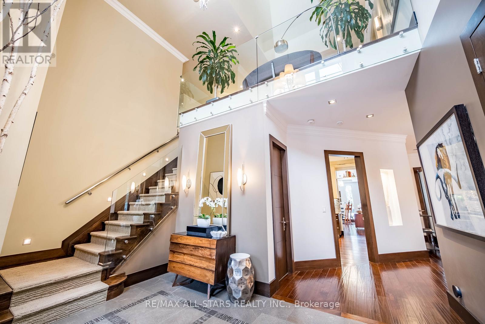 32 WEMBLEY AVENUE