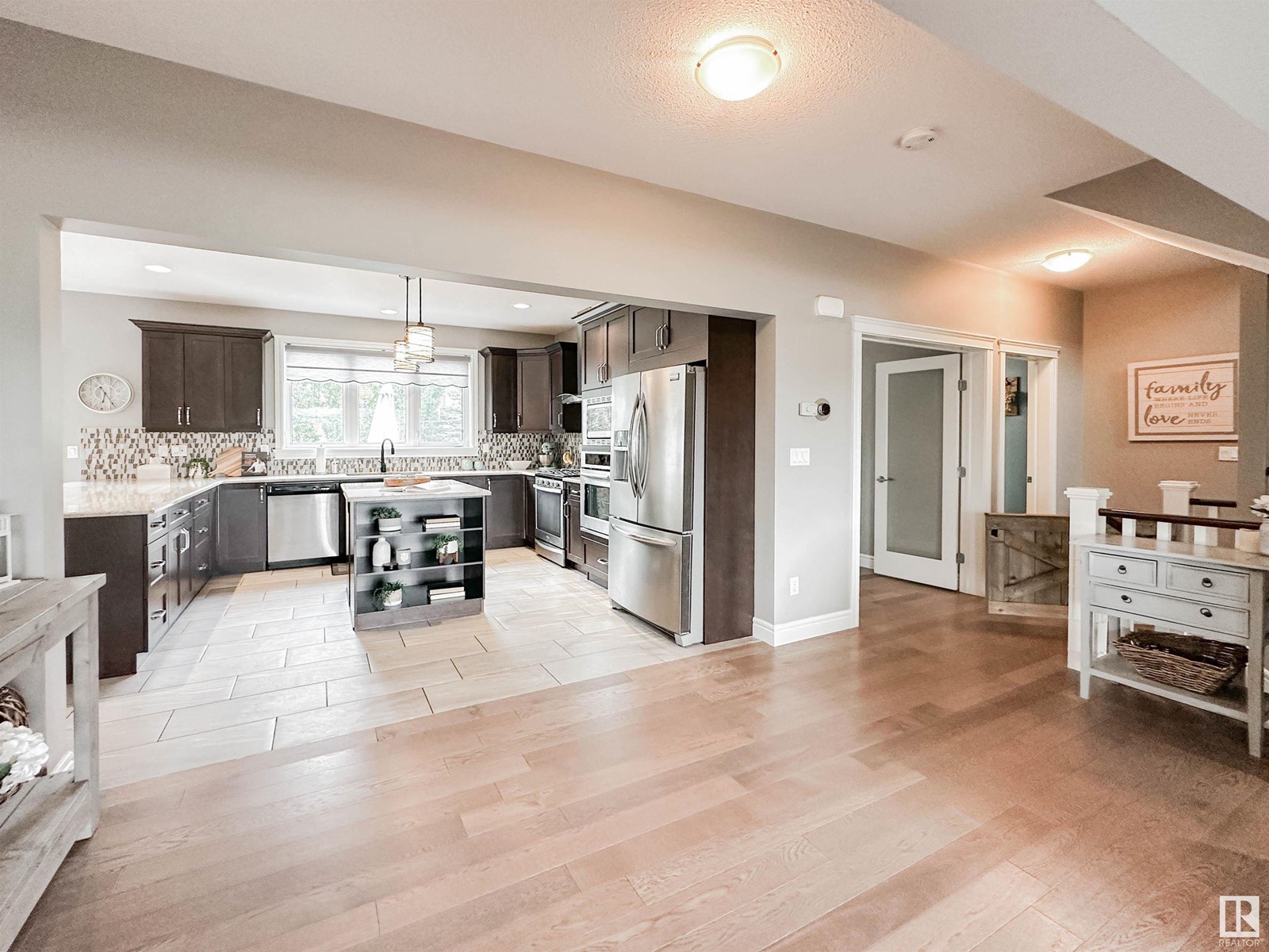 30 ORCHARD CT