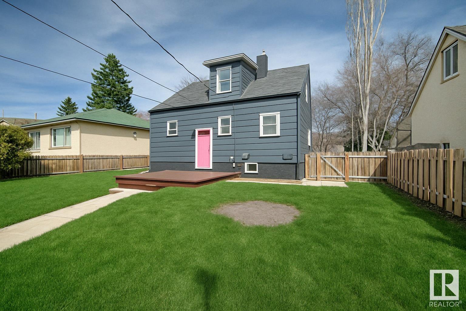 10816 139 ST NW