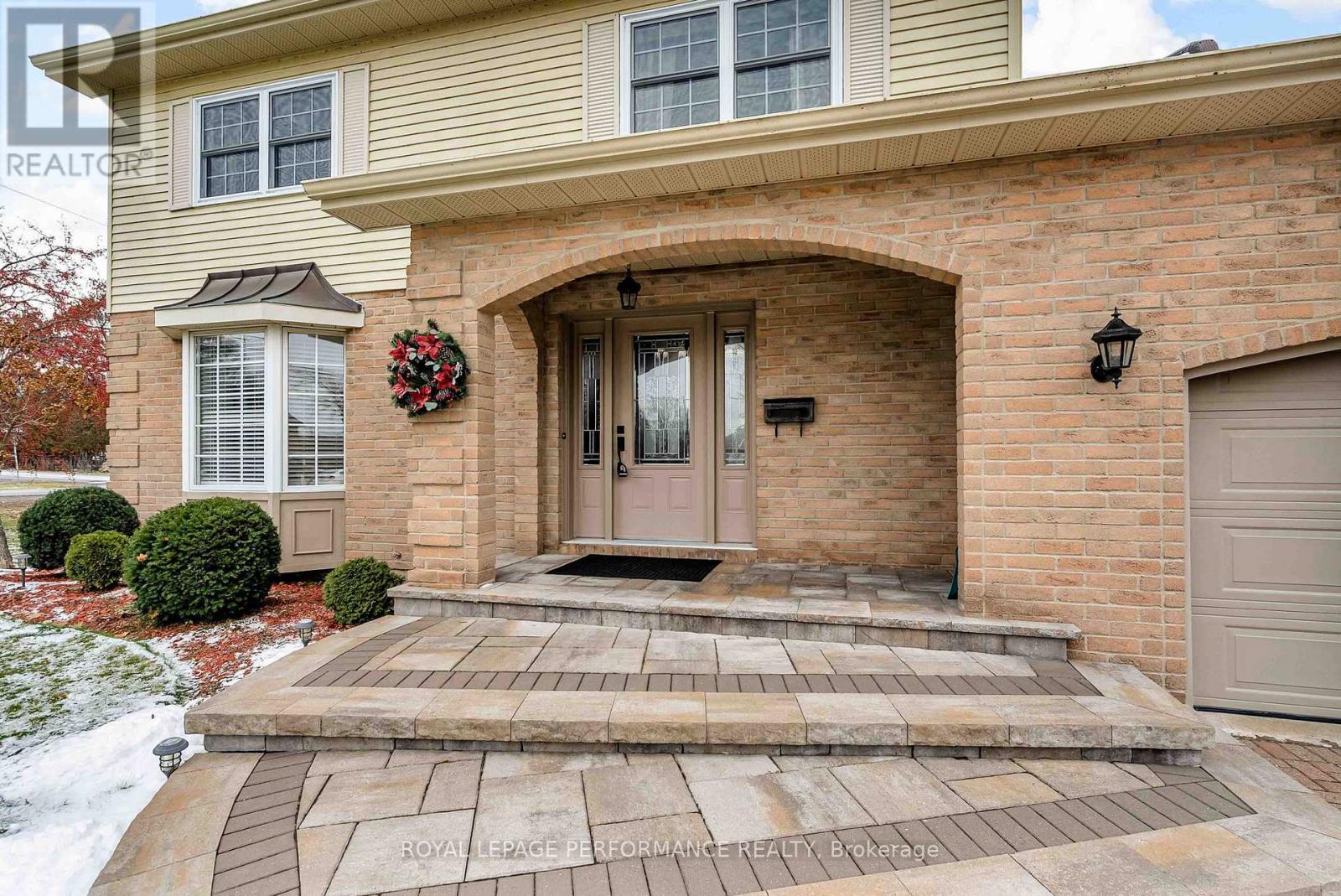 3400 SUNNYVIEW AVENUE