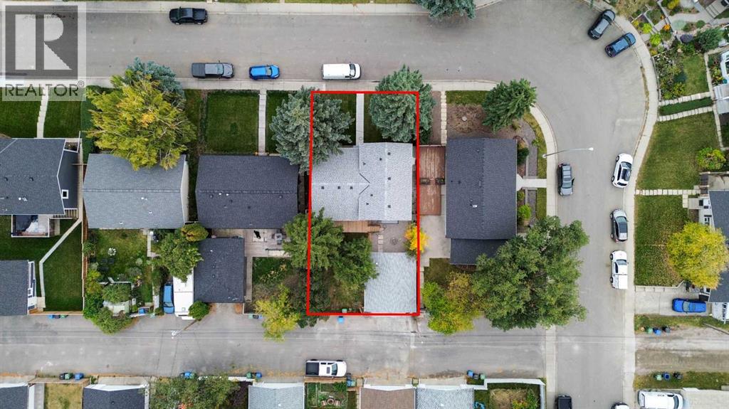 111 Allandale Close SE