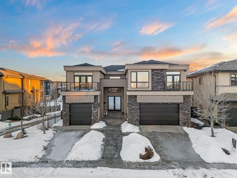 4727 WOOLSEY CM NW Edmonton AB T6W2B9