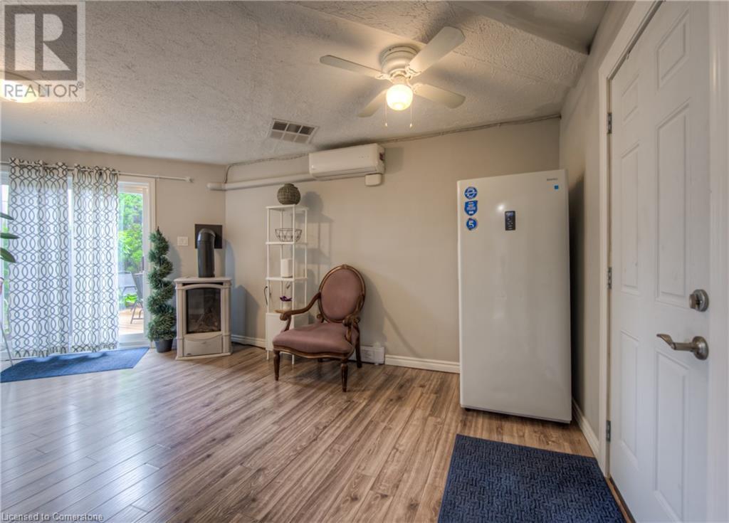 60 ELMSDALE Drive Unit# 30