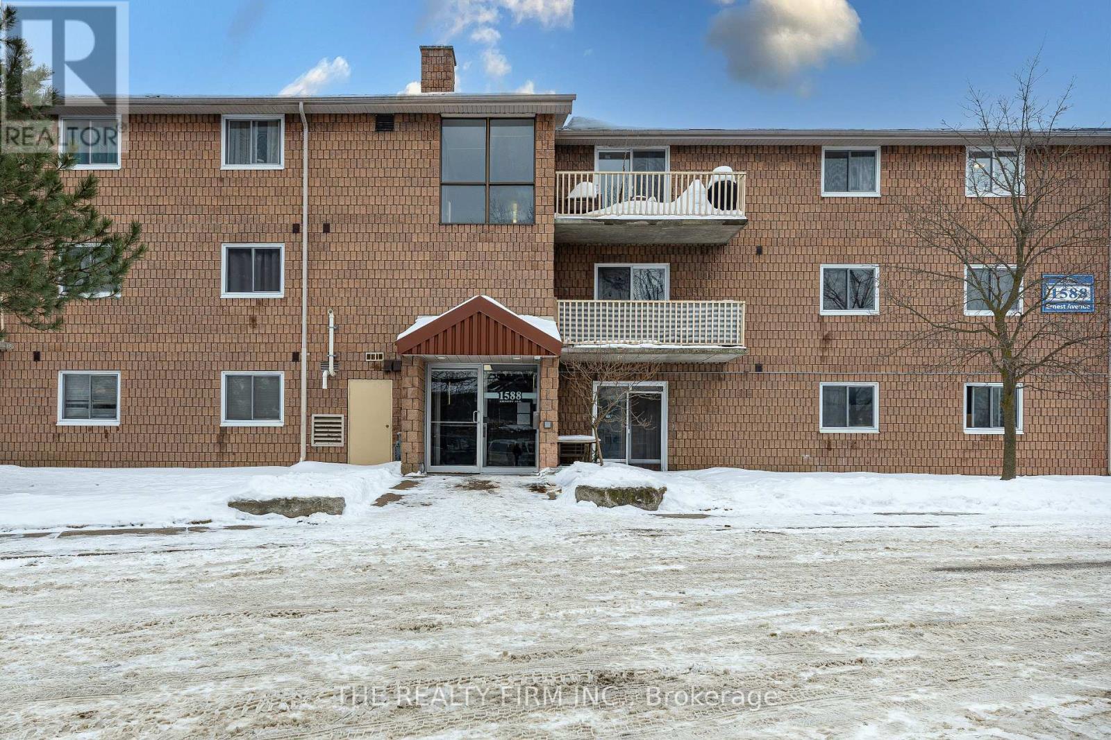 102 - 1588 ERNEST AVENUE