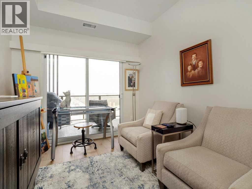 333, 102 Scenic Drive N