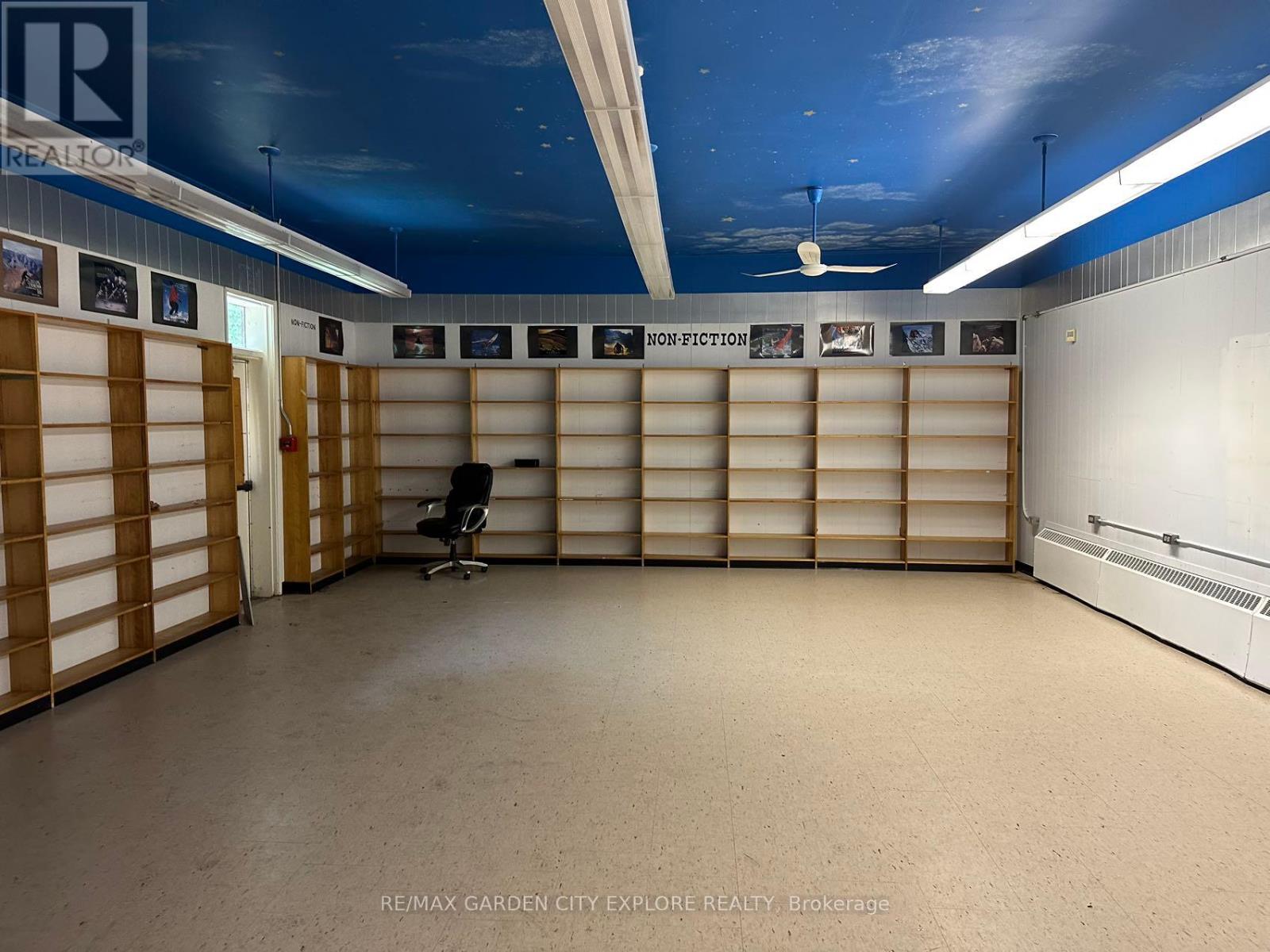 1165 CENTRE STREET
