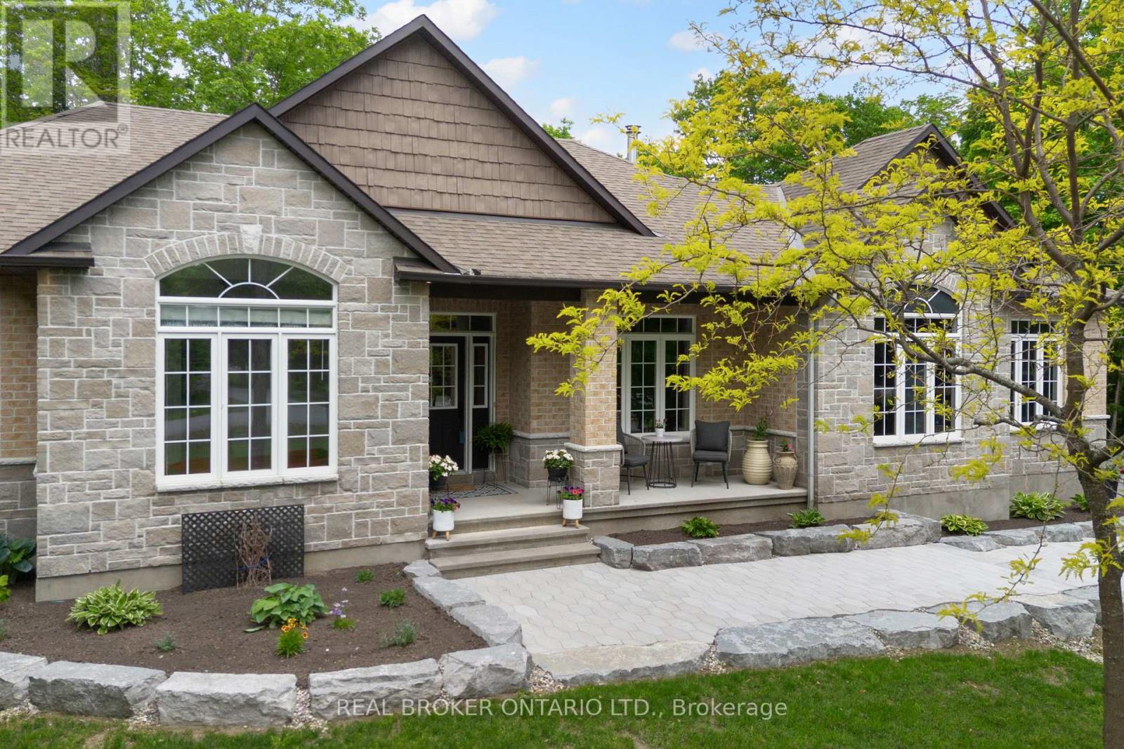 265 JUSTIN DRIVE