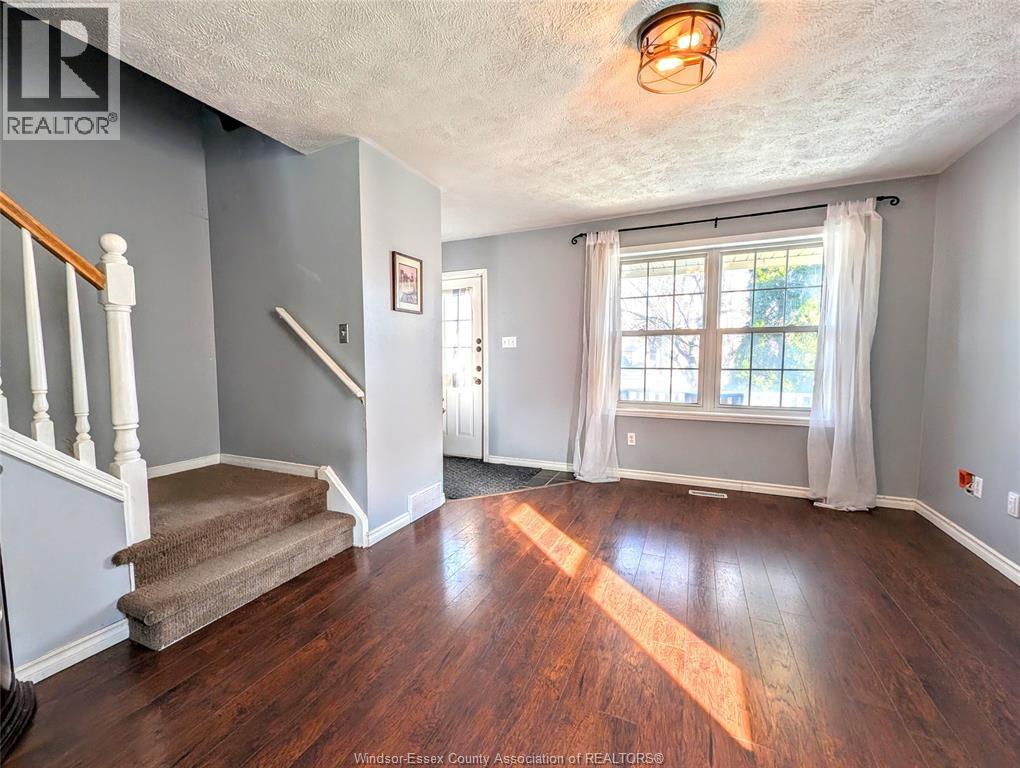 573 PALL MALL STREET