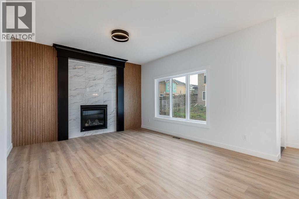 460 Rivercrest View