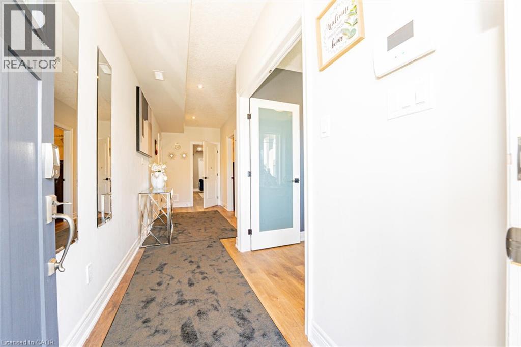 2848 KING Street Unit# 11