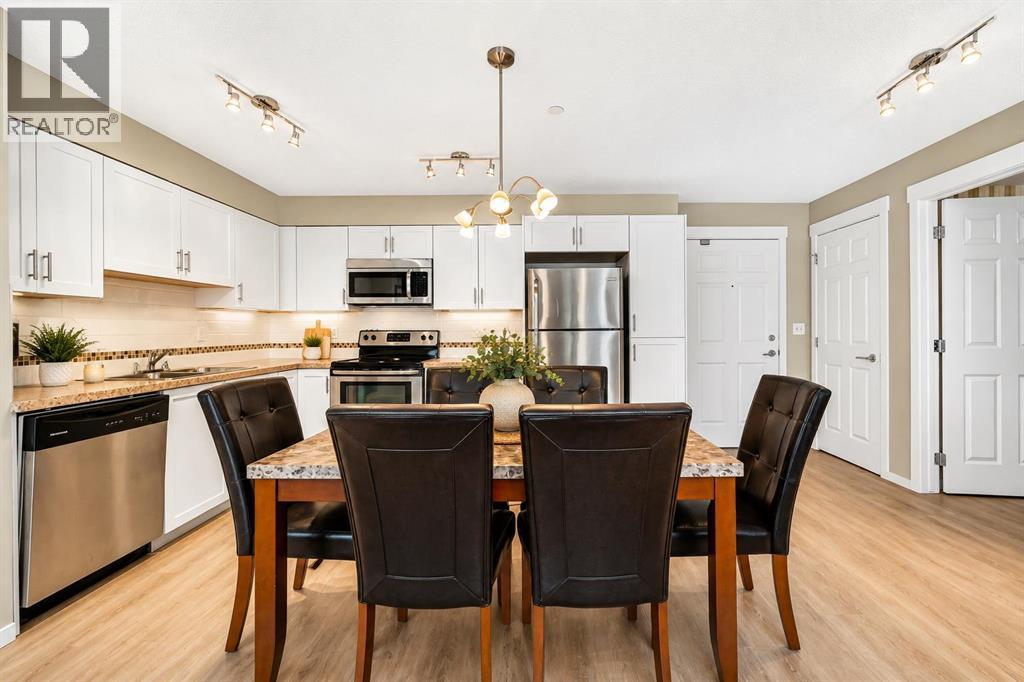 5210, 279 Copperpond Common SE