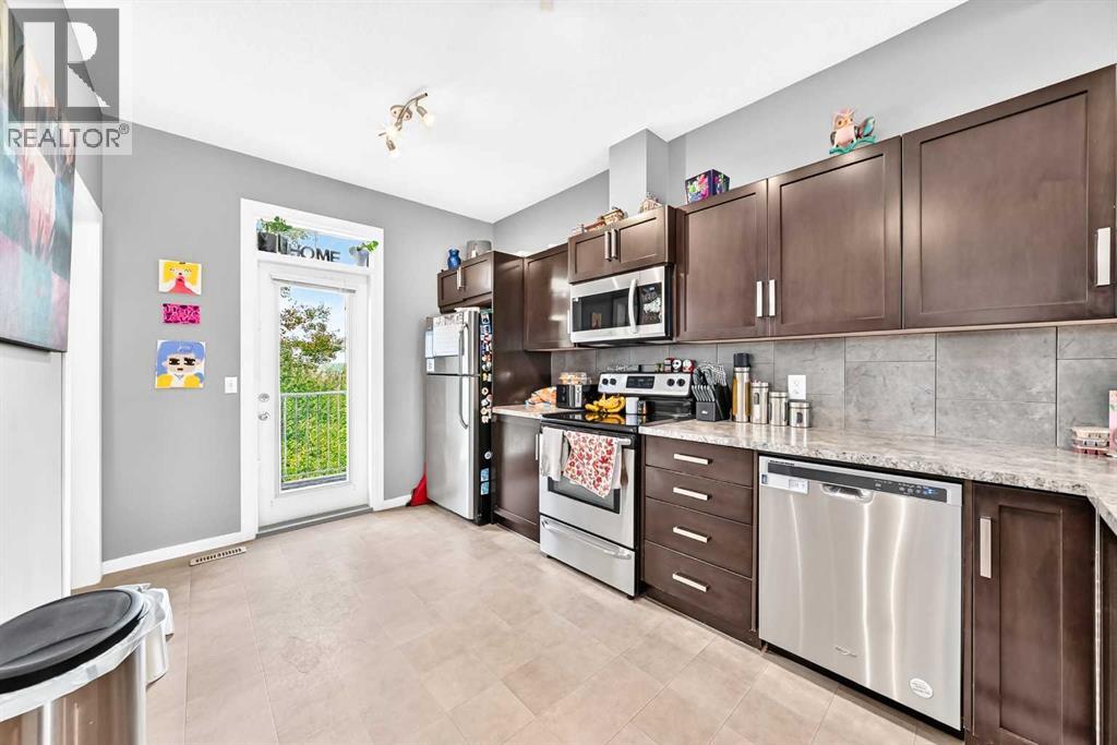 60 New Brighton Point SE