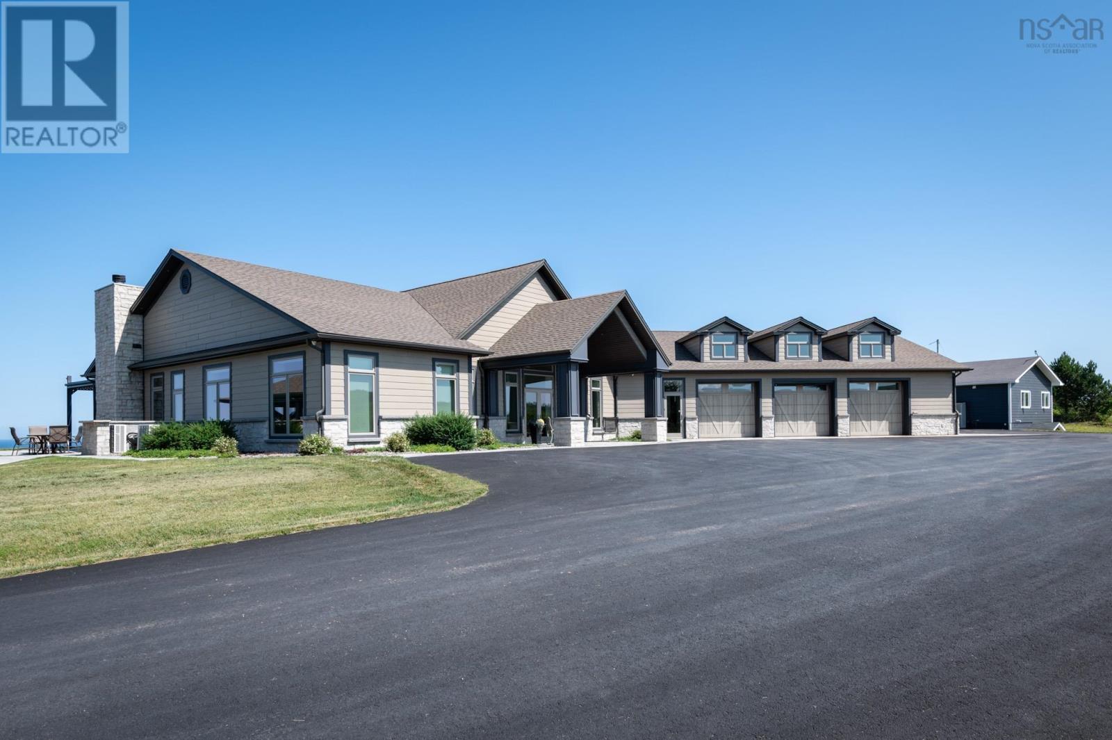 8482 HIGHWAY 337
