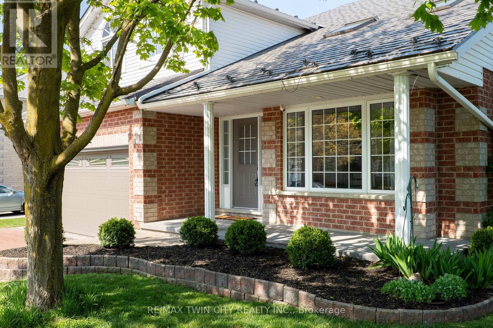 314 OLD CHICOPEE TRAIL