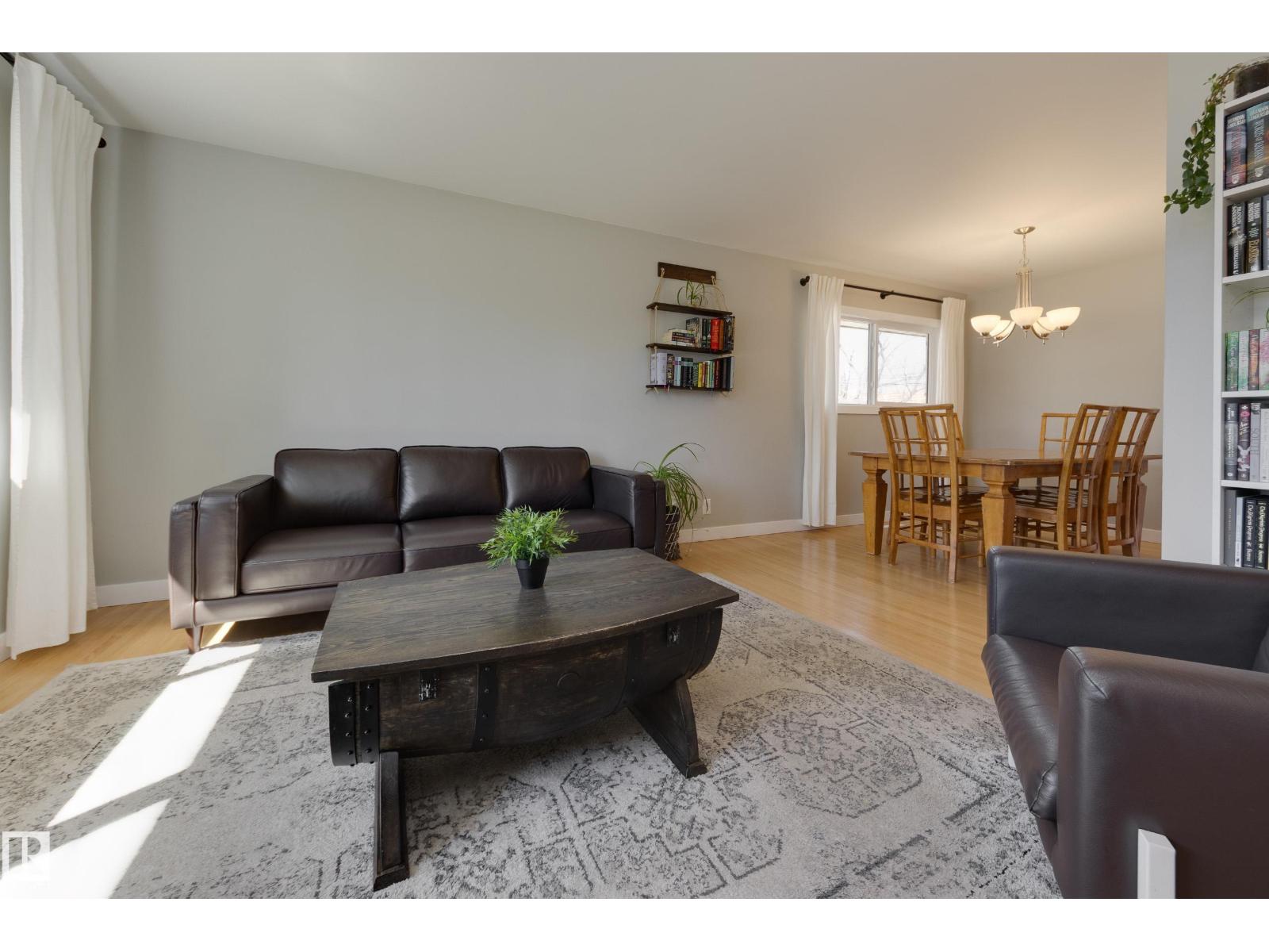 15972 110B AV NW