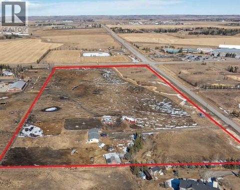 243201 Range Road 33 Rural Rocky View County AB T3Z2E6