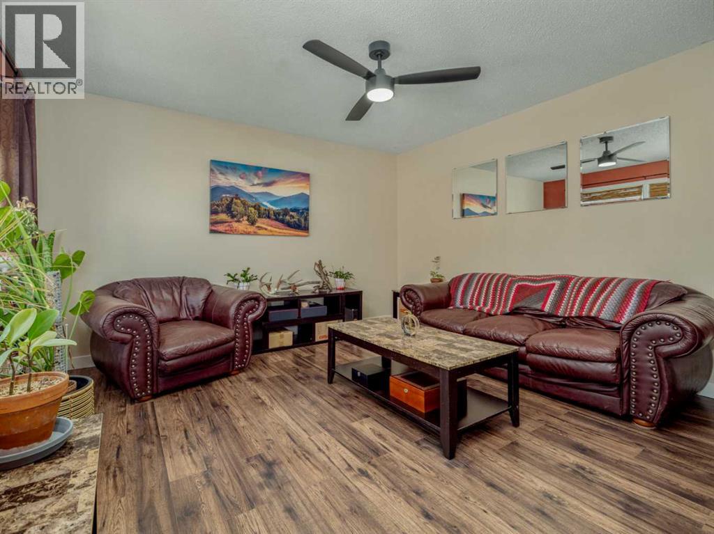 121 Princeton Crescent W