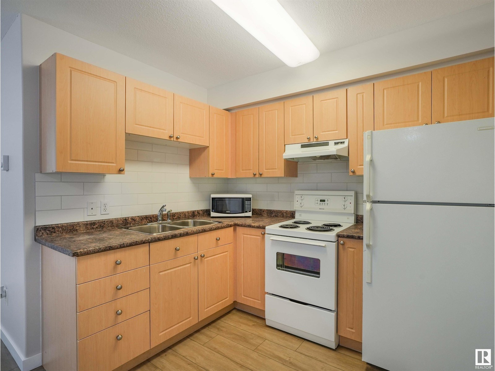 #318 8802 SOUTHFORT DR