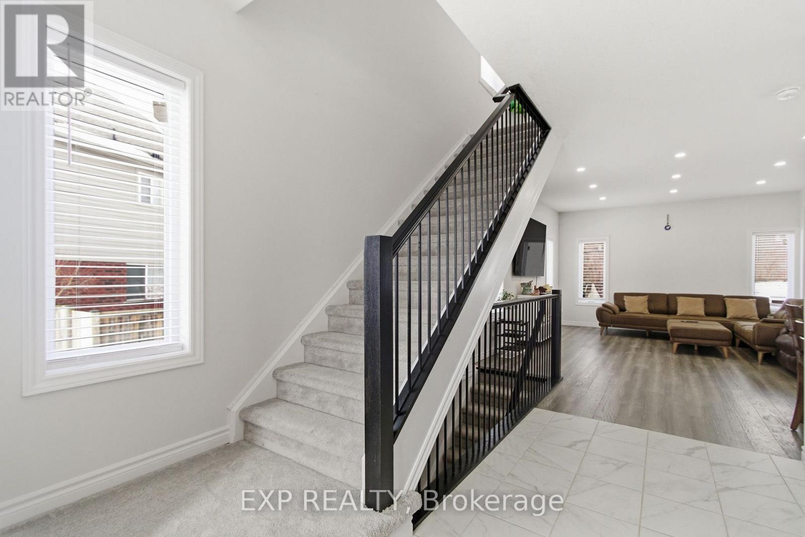 59 MONARCH WOODS DRIVE