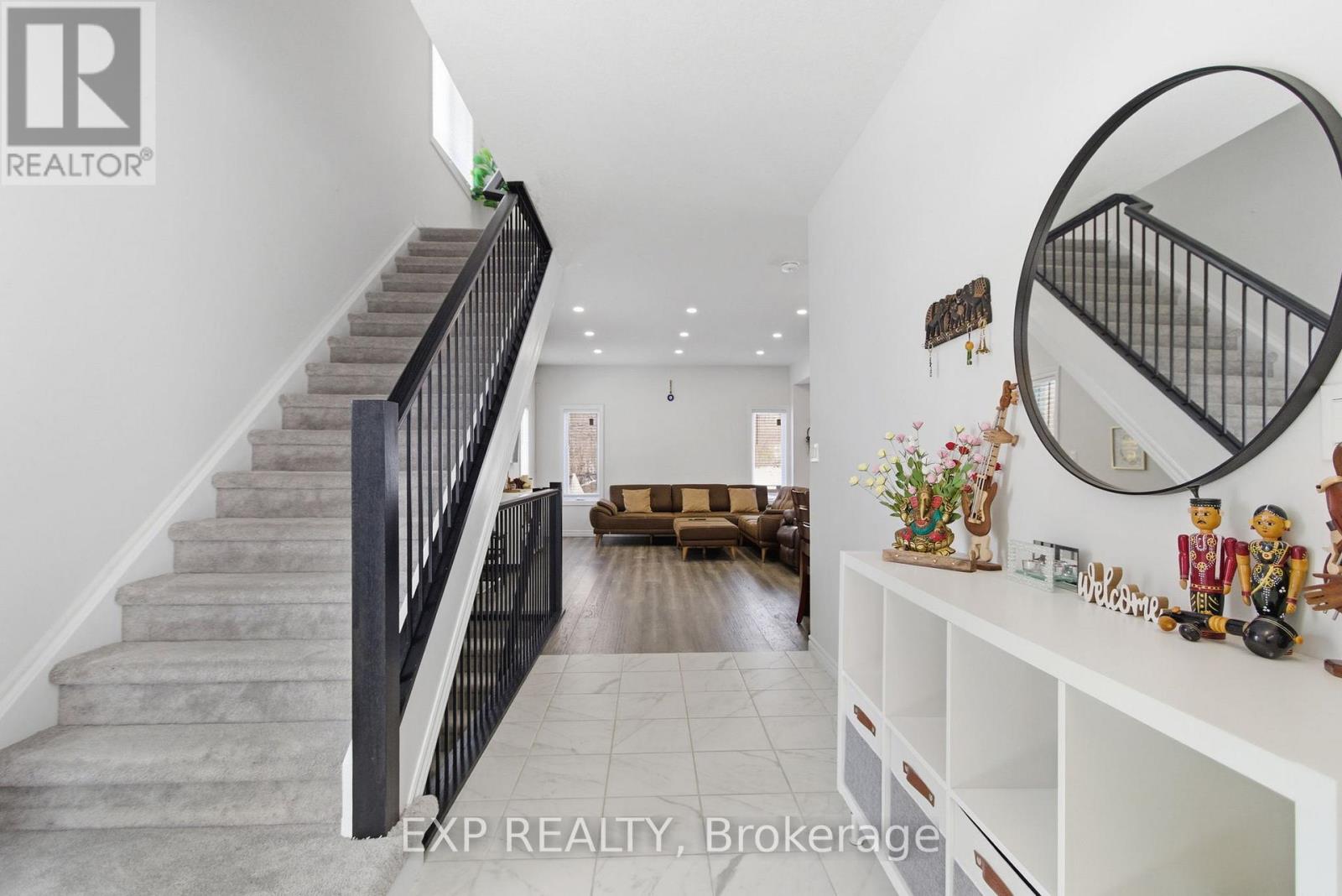 59 MONARCH WOODS DRIVE