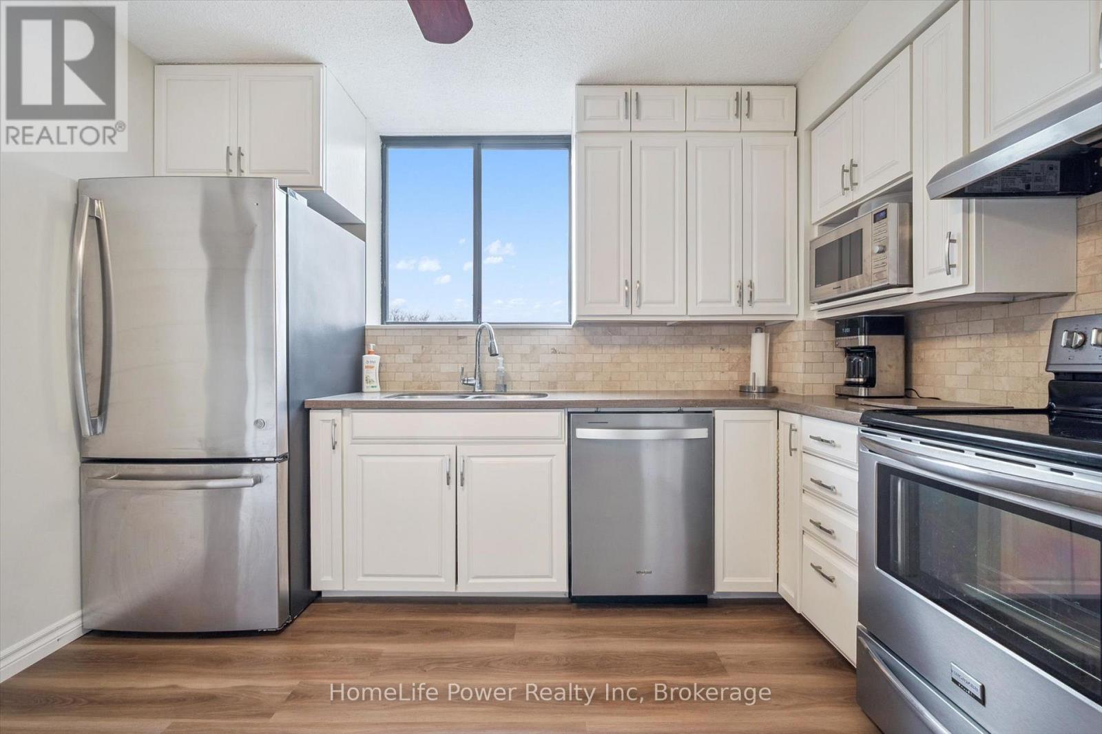 307 - 93 WESTWOOD ROAD