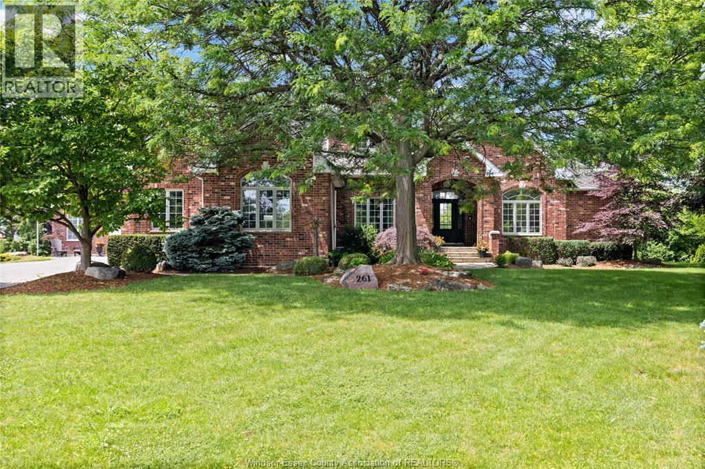 Photo 1 of 50 — 261 RUGGABER DRIVE, Lakeshore, ON N8N4N8