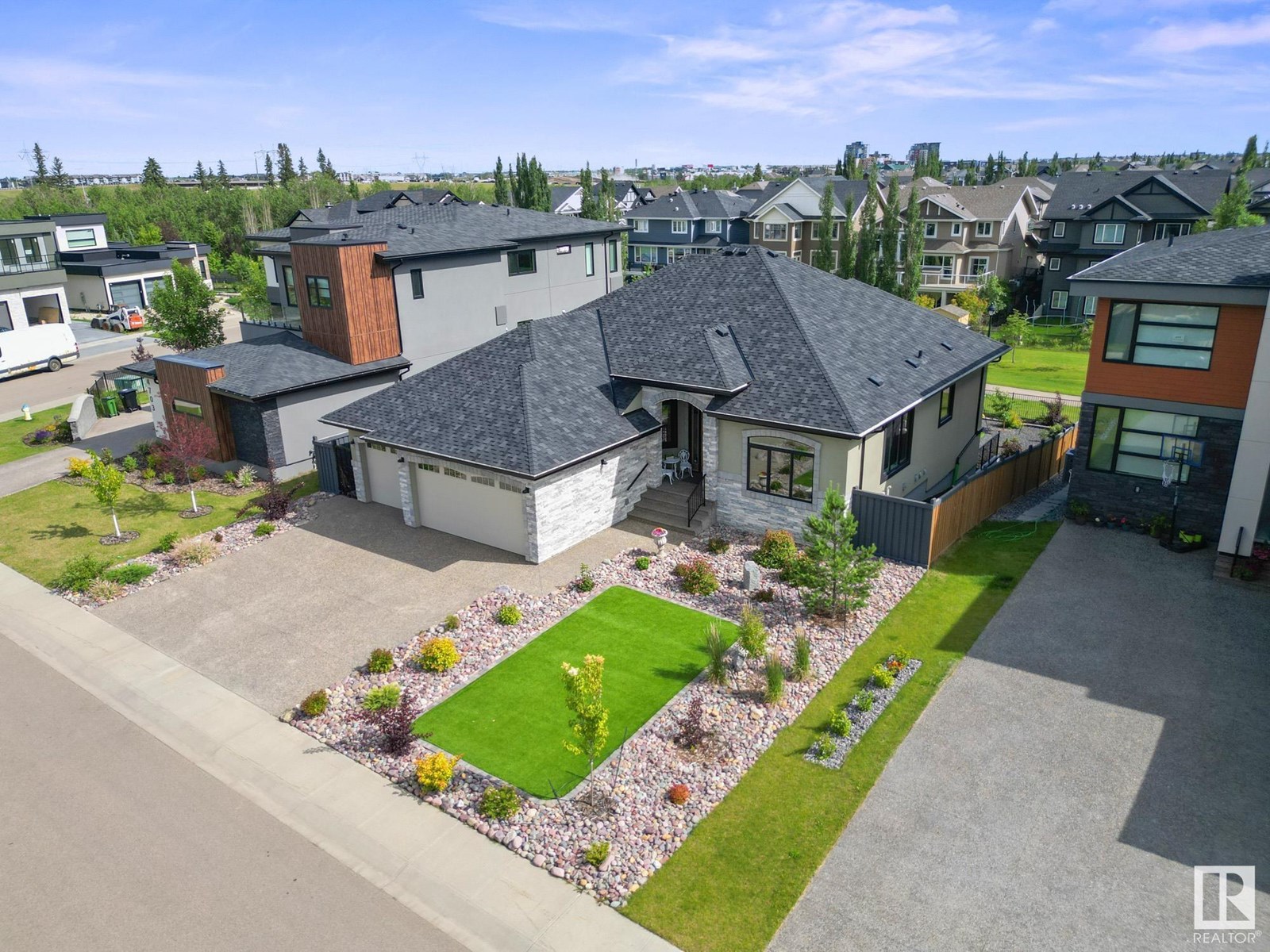 4707 WOOLSEY CM NW