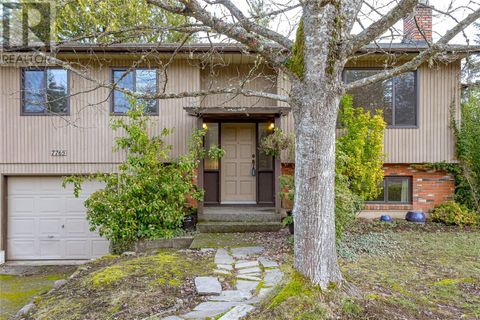 7765 Trentelmann Pl Central Saanich BC V8M1K9