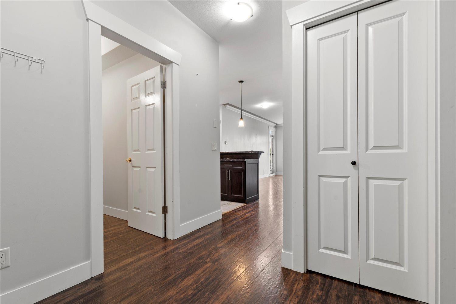 107 46021 SECOND AVENUE|Chilliwack Downtown