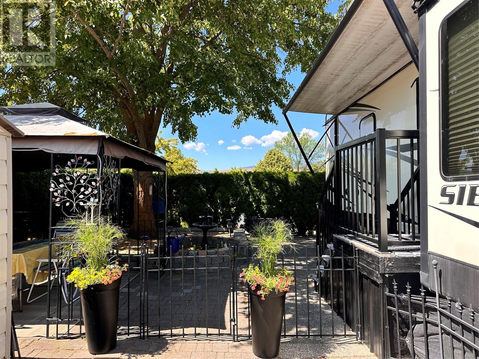 8000 Highland Road Unit# 31